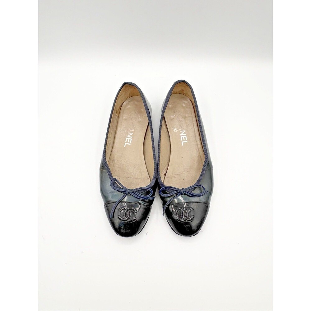 Chanel Blue & Black Patent Leather Ballet Flats Bow Accent Size EU 35.5